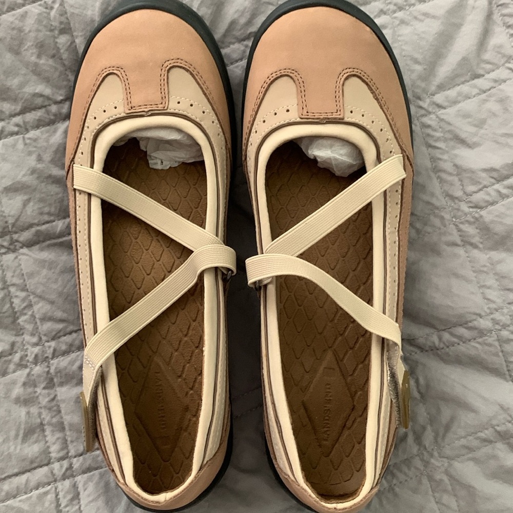 Lands End Mary Jane Shoes BNWOT